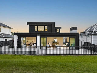 14 Third Fairway Place, Albany, Albany, North Shore City