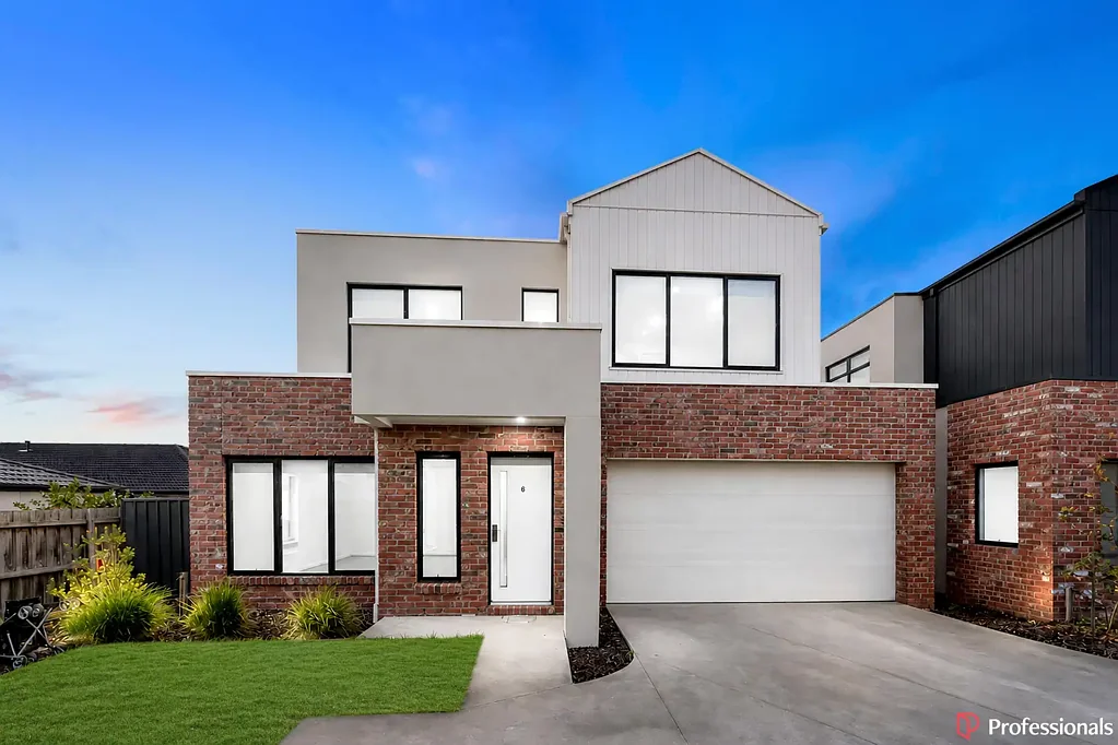 Hampton Park 3ਬੈੱਡਰੂਮ Modern Townhouse Living in a Peaceful Court Location