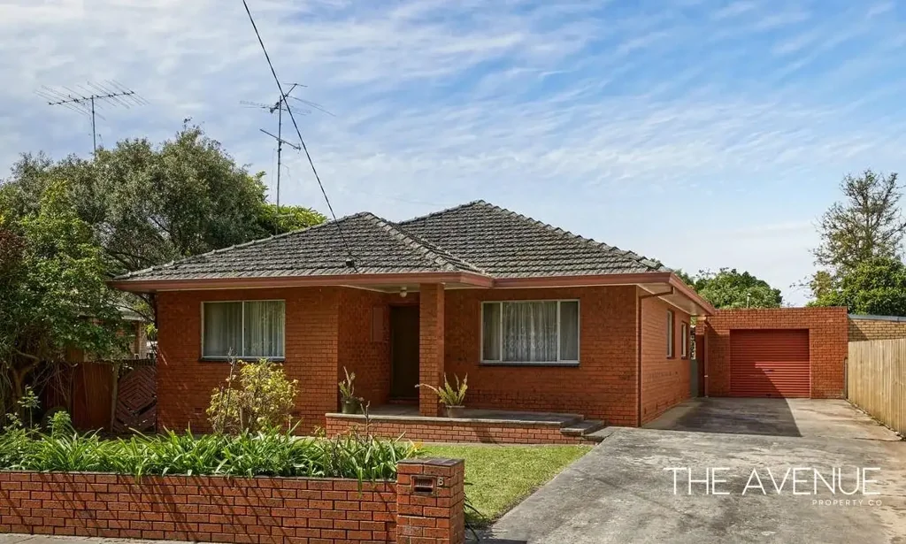Morwell 4غرفة نوم UNLIMITED POTENTIAL: RARE LARGE BLOCK + RENOVATED HOME + APPROVED TWO ADDITONAL DWELLINGS