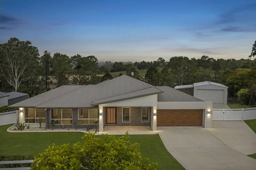 Pie Creek 4房  Built to impress. Designed to never want to leave.