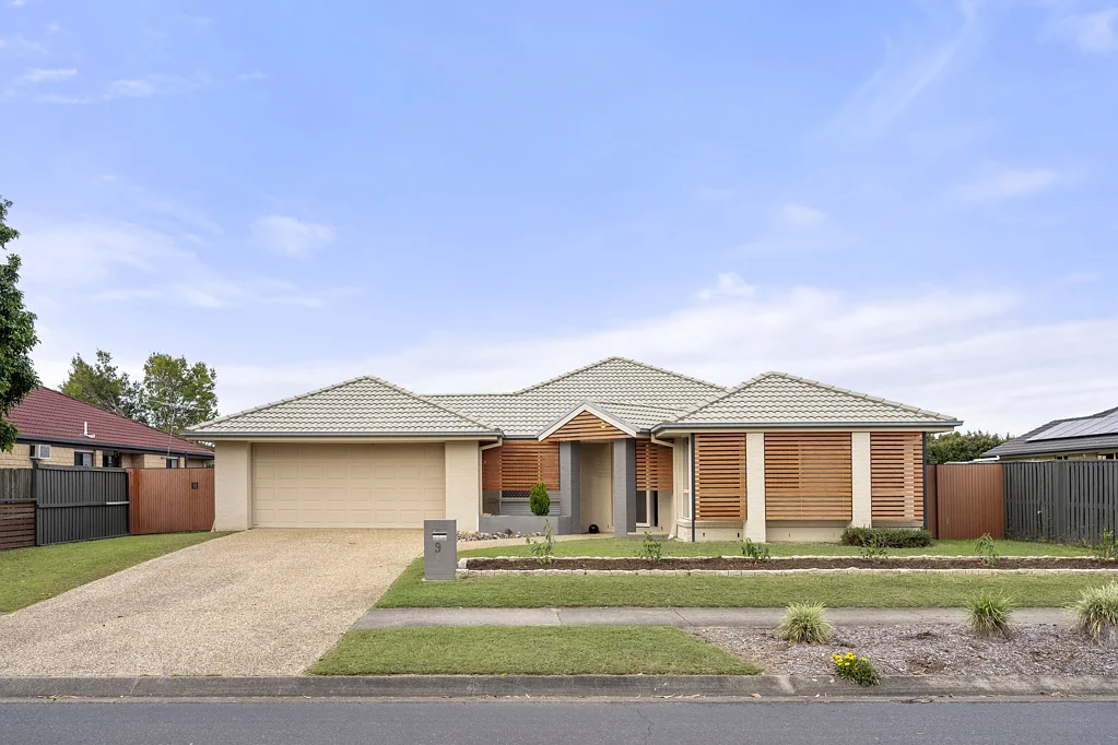 9 Petermann Drive, North Lakes, QLD 4509