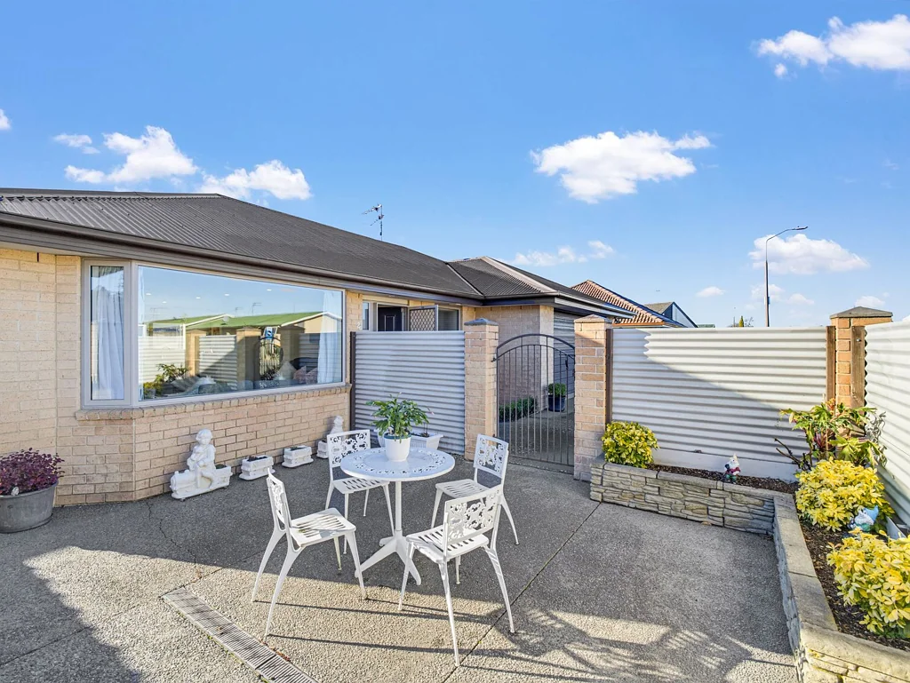 Ashburton 2房  Price-Position and Presentation!