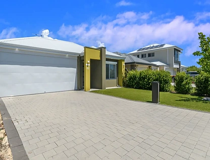 12 Hazeldene Drive, Harrisdale, South East Perth, 3 कमरे, 2 बाथरूम, House