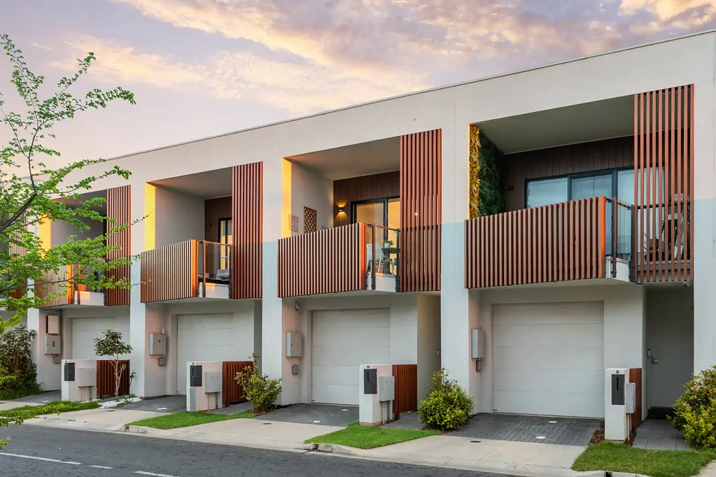 10 Edith Street, Findon, SA 5023