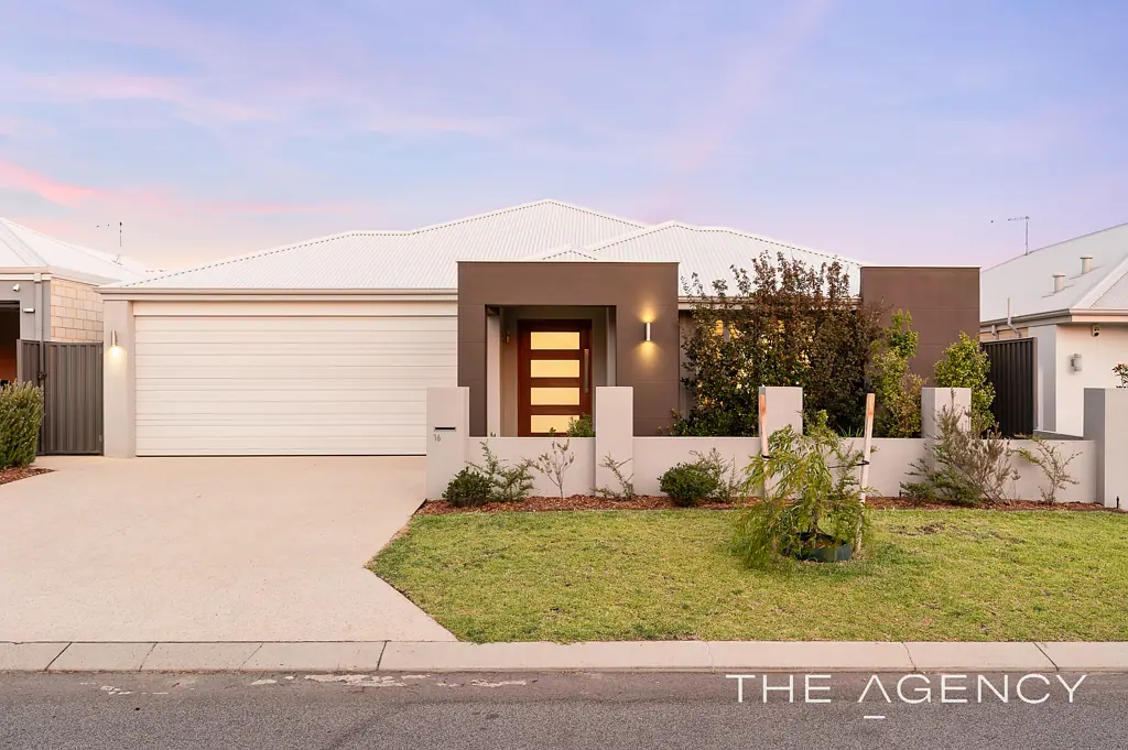 16 Yarrow Street, Treeby, WA 6164
