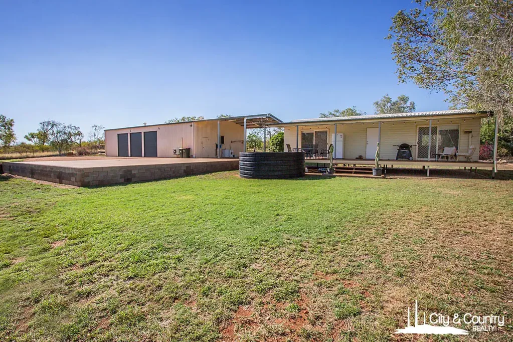 11 Breakaway Dr, Mount Isa, QLD 4825