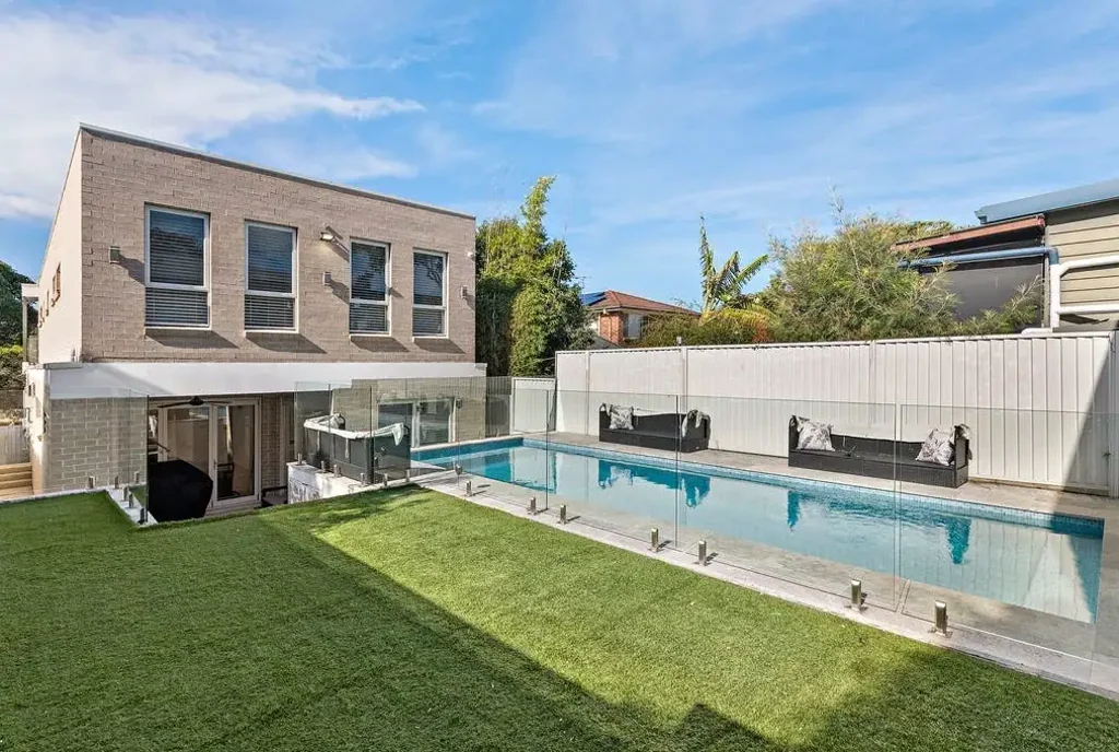 Luxurious Family Masterpiece with Pool
