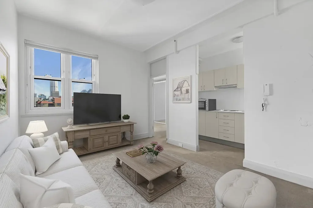 One-bedroom apartment with city views