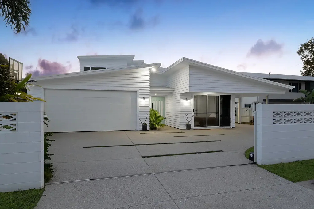 Maroochydore 6 Bedroom Auction Day is Near - Will Be Sold!