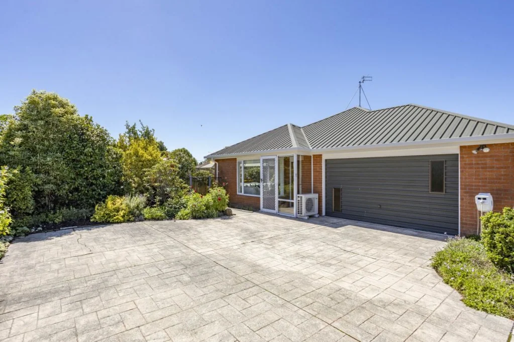 2/23a Meadow Street, Papanui, Christchurch City