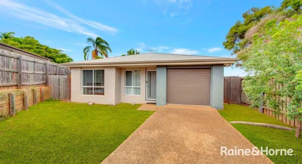 THREE BEDROOM LOW SET HOME IN WEST GLADSTONE!