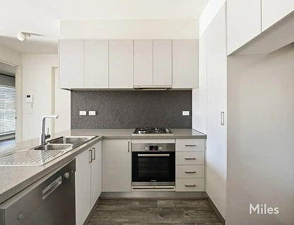 107/264 Waterdale Road, Ivanhoe, North Melbourne, 2 Schlafzimmer, 1 Badezimmer, Apartment