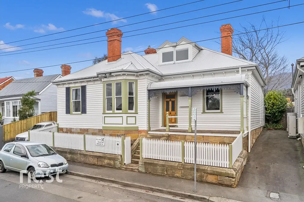 Beautifully Renovated Federation Home in the Heart of Sandy Bay