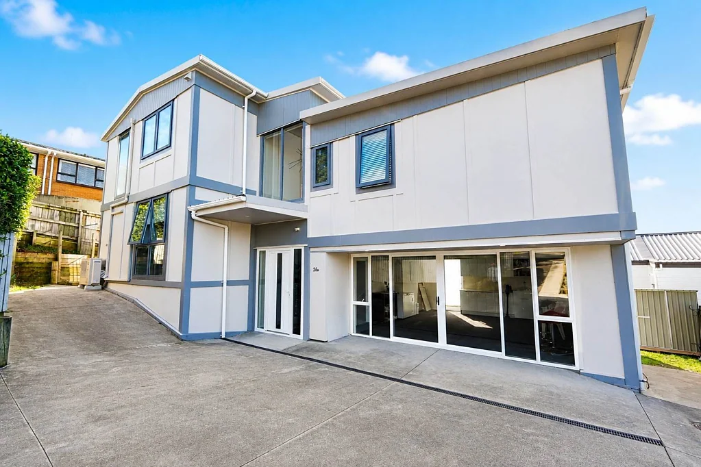 Manly 5房  The Property: Modern Sophisticated Living