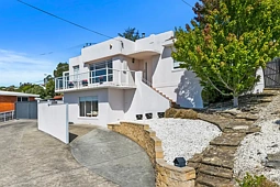 1/24 Gordon Avenue, Mount Stuart