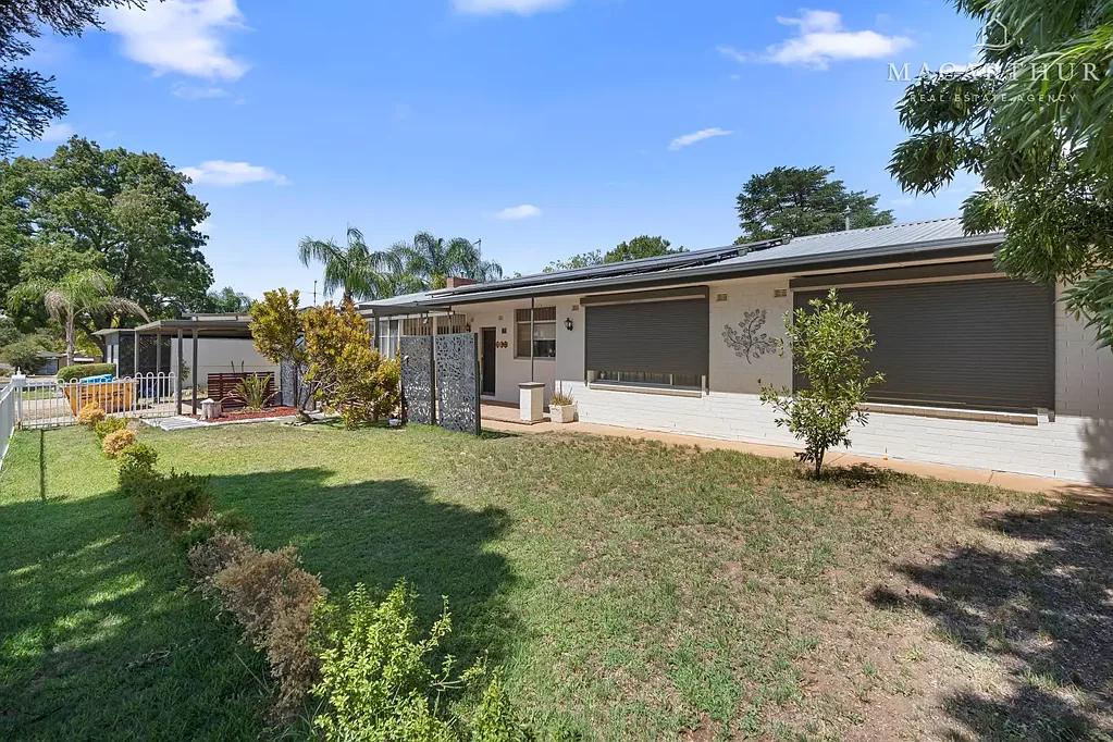 4 Freyberg Street, Ashmont, NSW 2650
