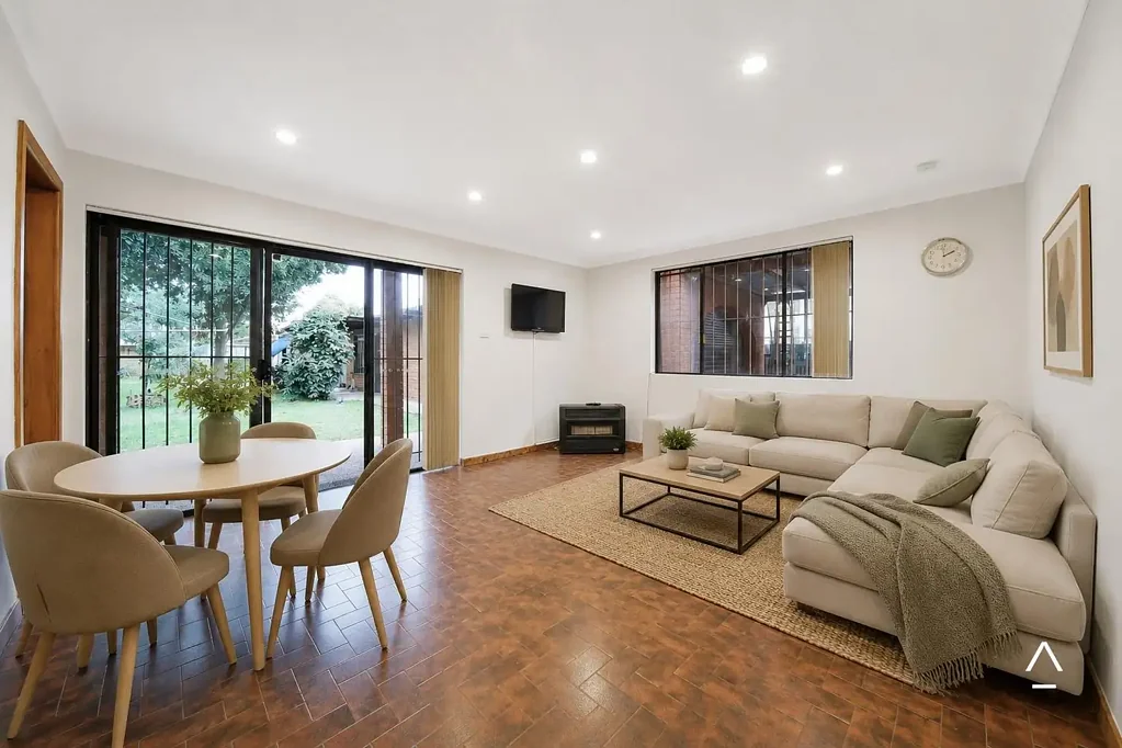 Spacious 4 Bedroom Family Home in Leichhardt