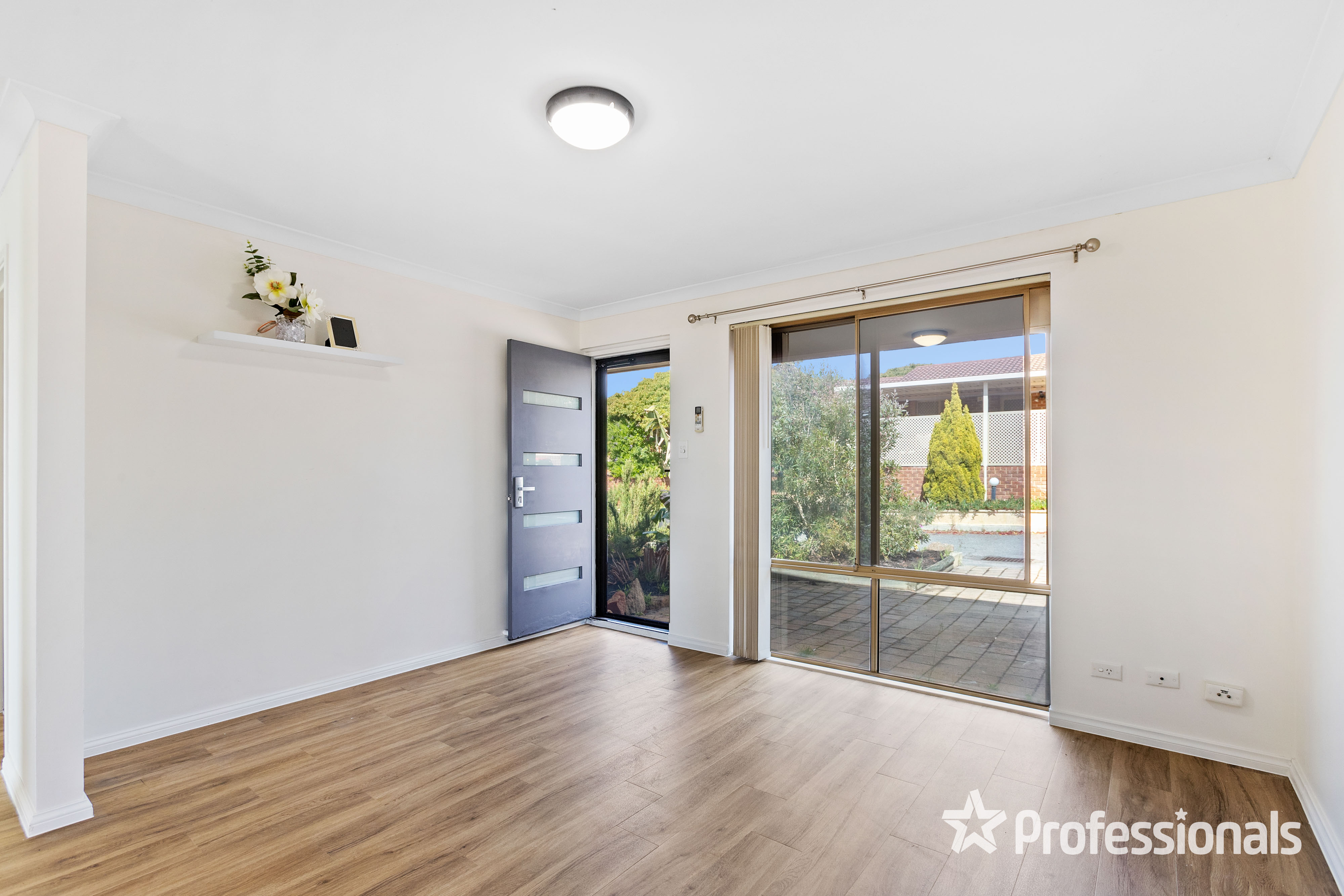 UNIT 3 41-45 AVENELL RD, BAYSWATER WA 6053, 0房, 0浴, House