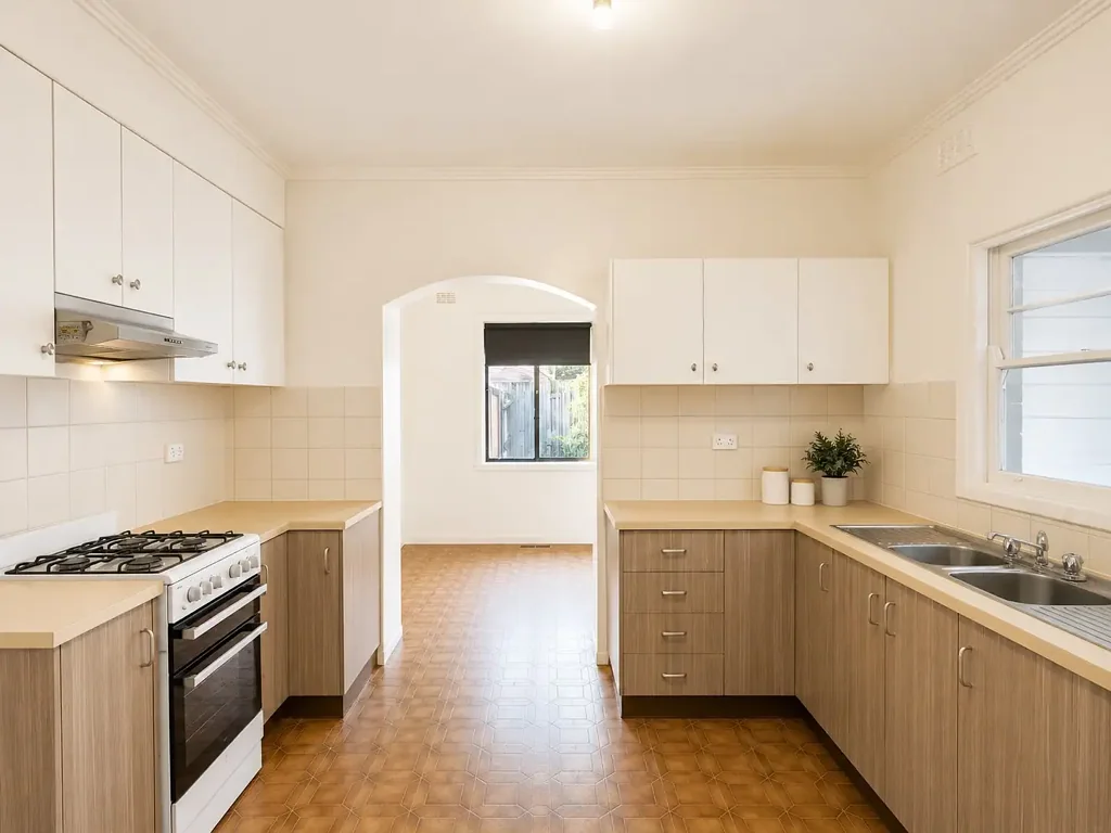 Spacious Family Home in Prime Clayton Location