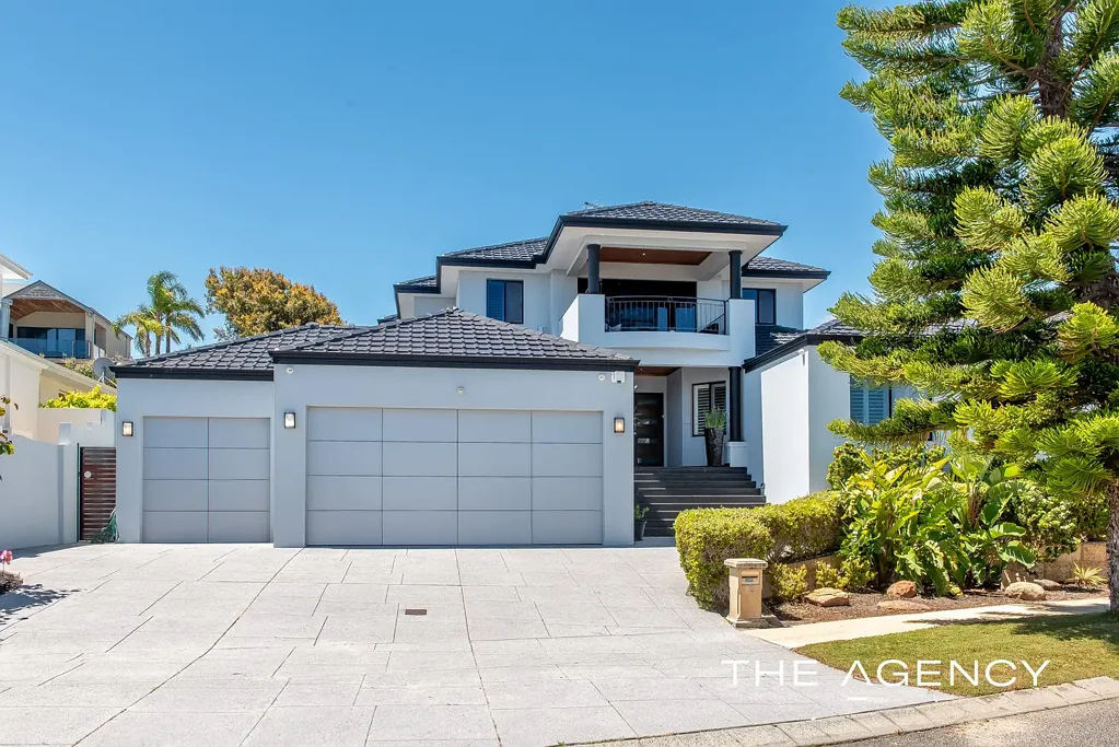 12 Algarve Way, Hillarys, WA 6025