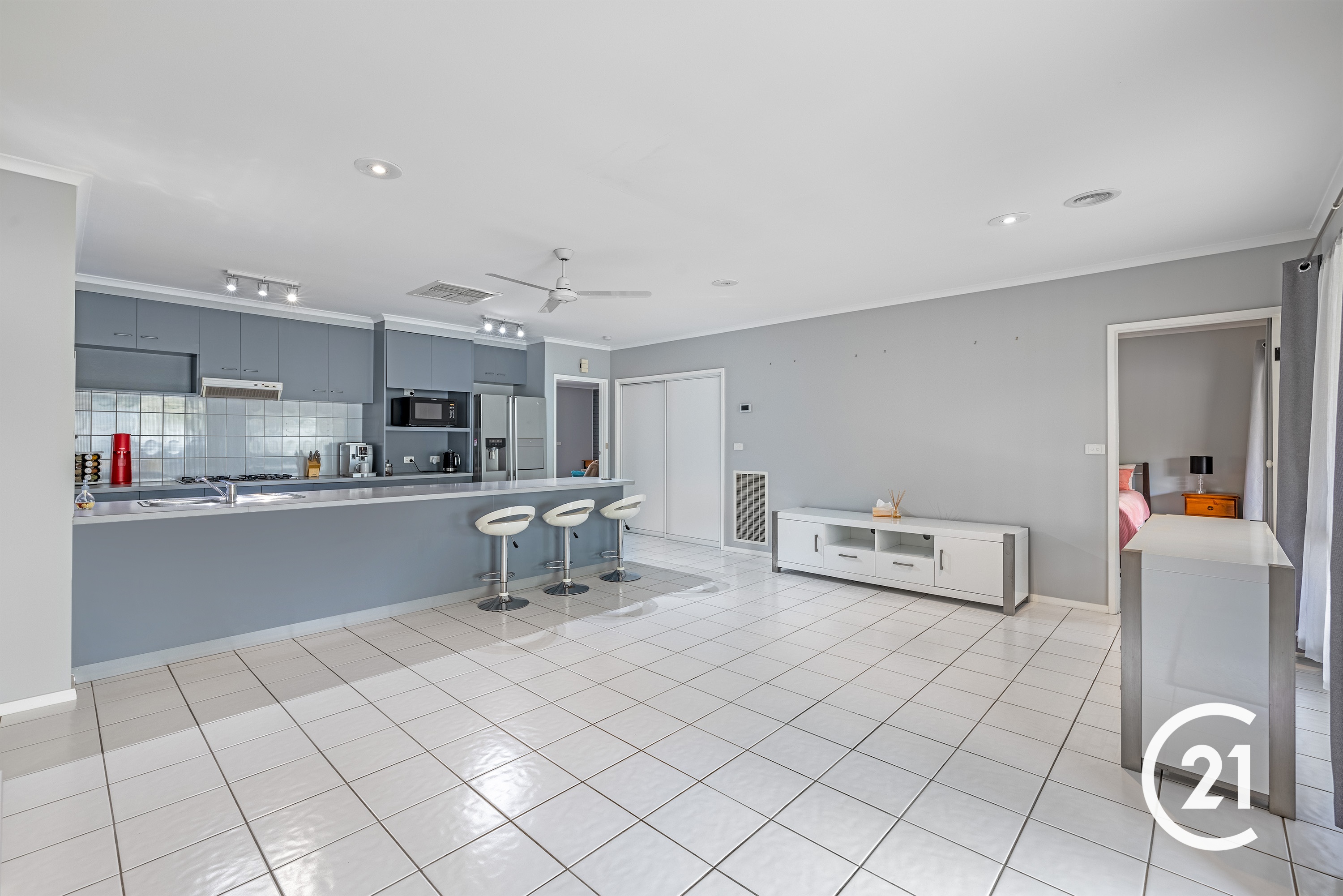 63 LAWSON DR, MOAMA NSW 2731, 0 habitaciones, 0 baños, House