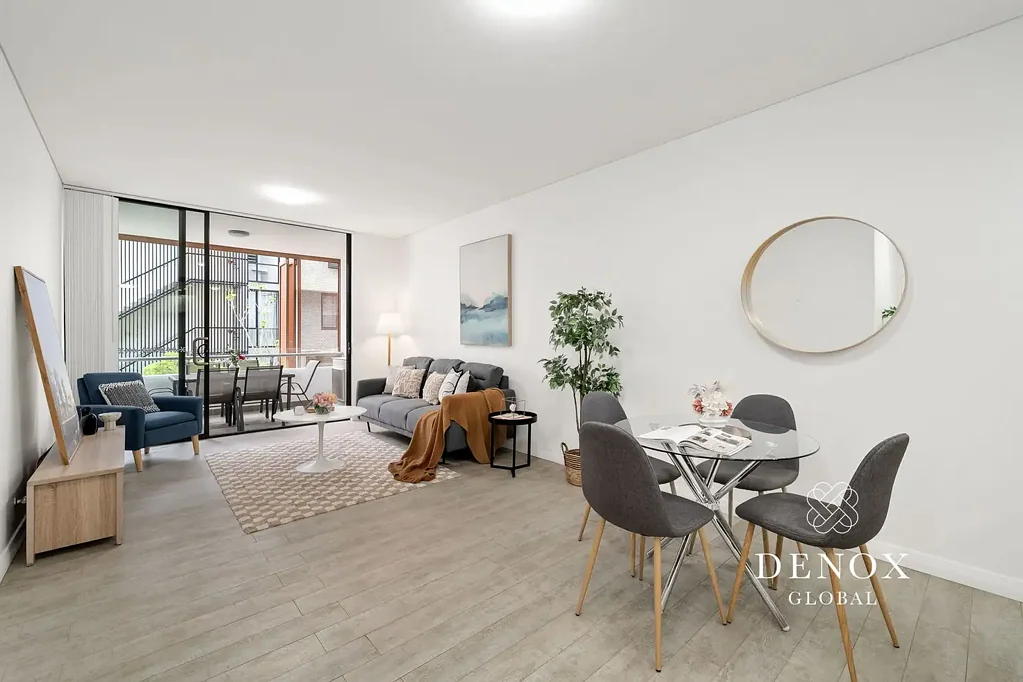 Rosebery 2침실 Bright North-Facing 2 Bedroom with Study | Overlooking Tranquil Gardens | Brand New Renovation