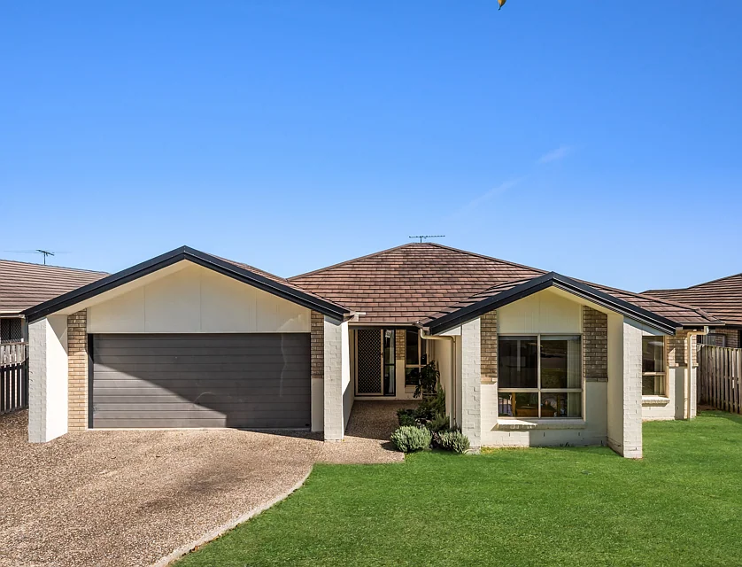 22 Tait Avenue, Redbank Plains, Ipswich - Greater Region, 4房, 2浴, House