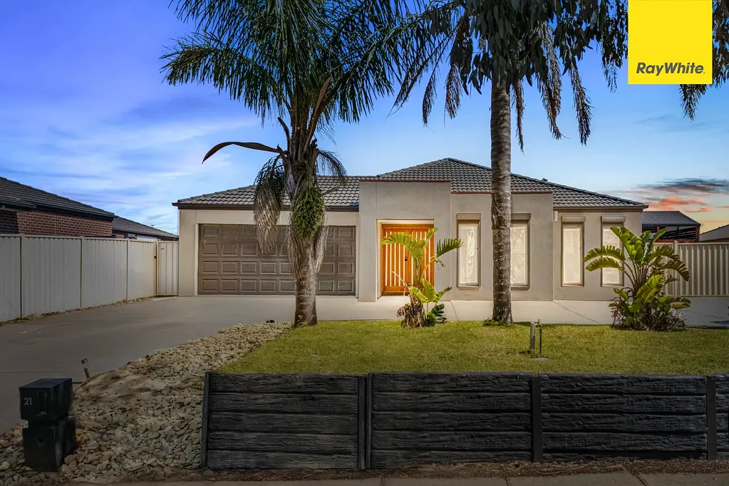 21 Statesman Drive, Kurunjang, VIC 3337