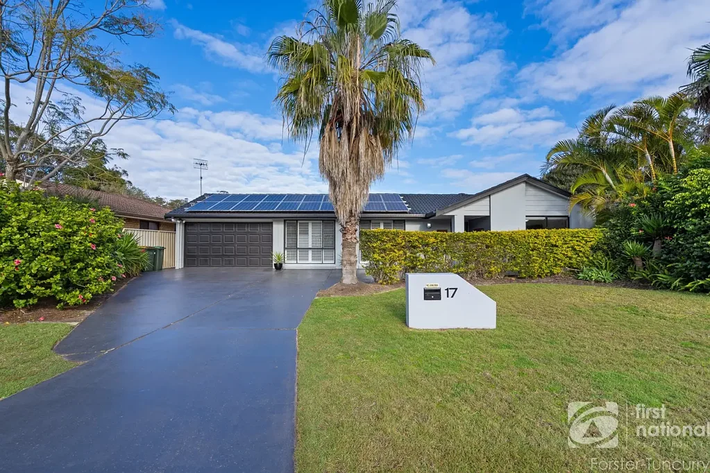 Forster 4غرفة نوم Light-Filled Family Living with Pool & Impressive Outdoor Entertaining