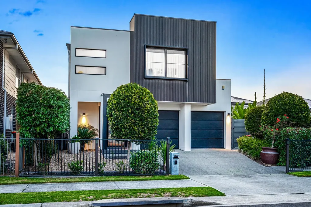 4 Mcloughlin Street, Marsden Park, NSW 2765