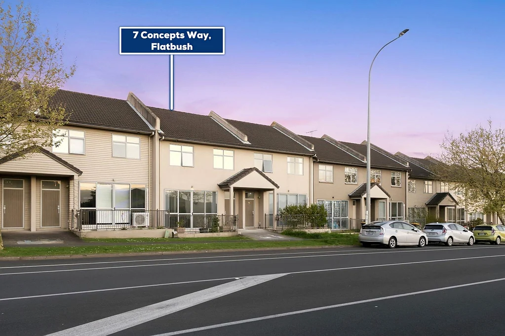 Flat Bush 3Moenga Affordable Freehold in Mission Heights School Zone