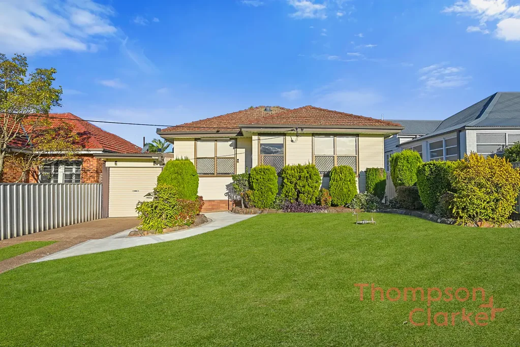 East Maitland 3Kwarto Affordable Charm with a Spacious Backyard in the Heart of East Maitland