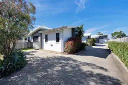 1/16 Makybe Diva Drive, Ooralea