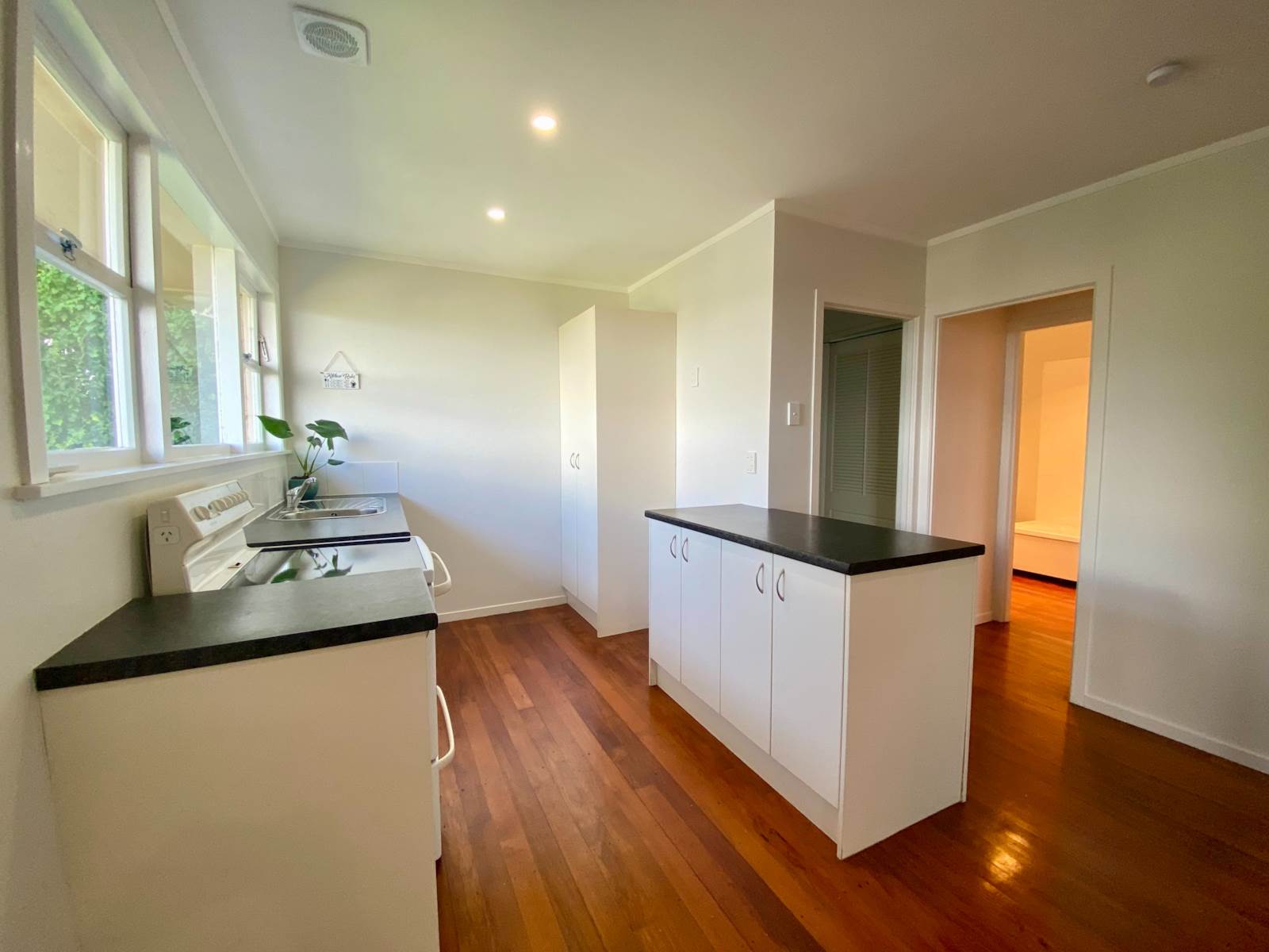 1/11a Arron Street, Ellerslie, Auckland, 2 ਕਮਰੇ, 1 ਬਾਥਰੂਮ, House