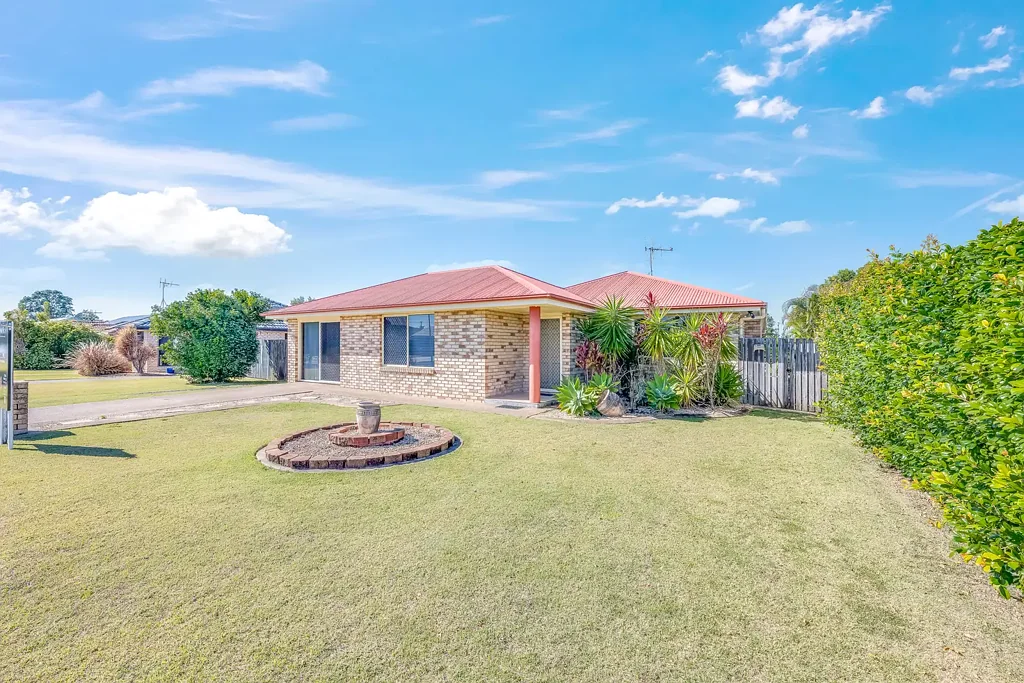 Thabeban 4ਬੈੱਡਰੂਮ Low-Maintenance Family Home with Shed