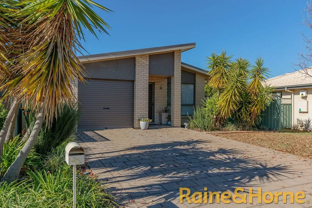 42B Timberi Drive, Dubbo, NSW 2830