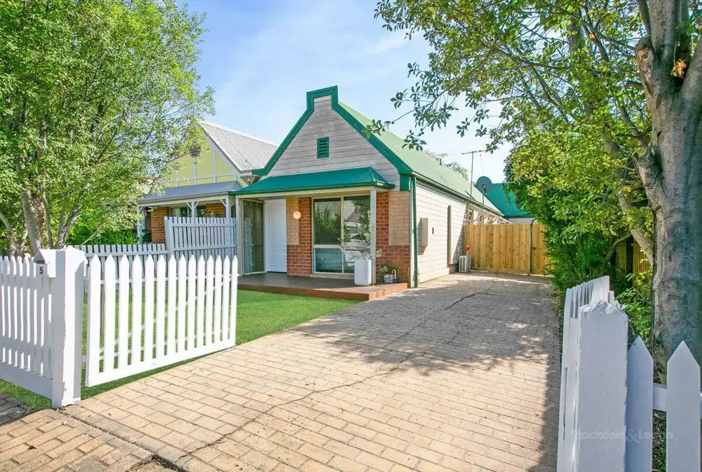 5 Joshua Court, Bundoora, VIC 3083