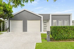23 Lauenstein Crescent, Pimpama