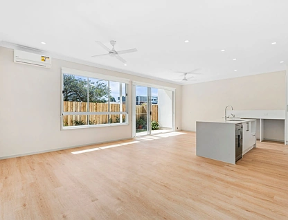2/23 Prince Street, Southport, Gold Coast, 5 कमरे, 3 बाथरूम, Townhouse