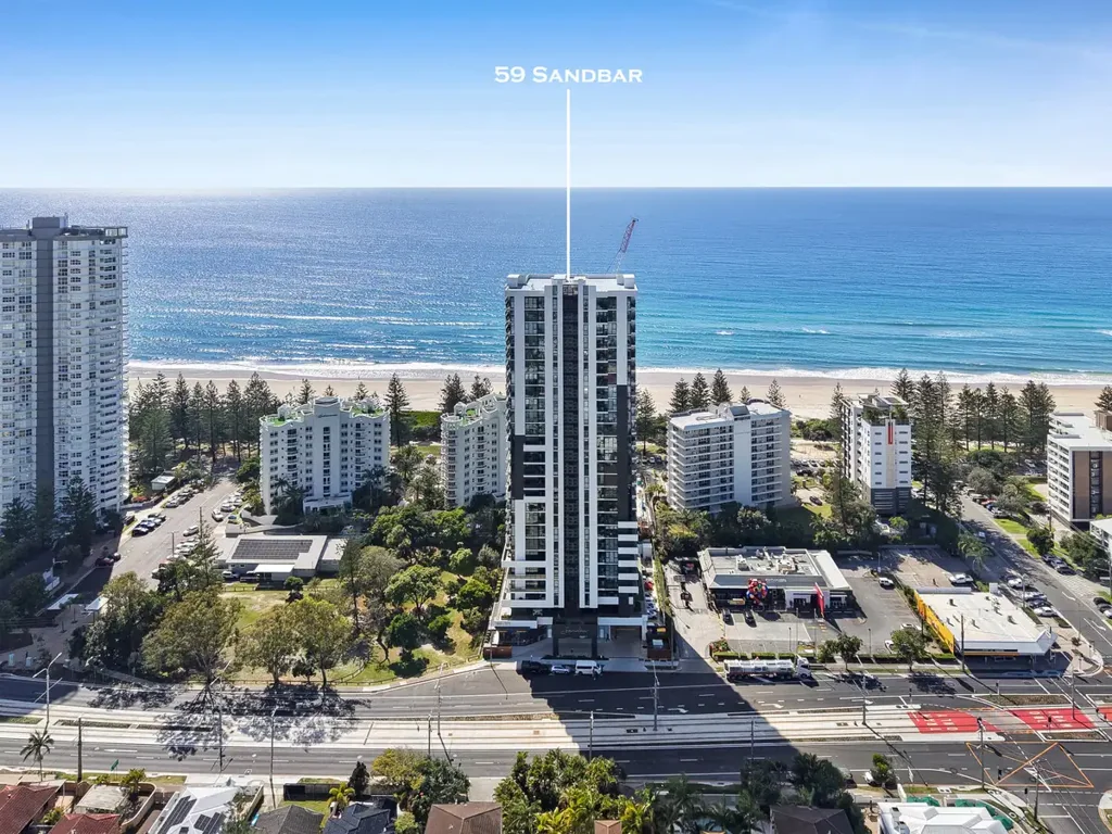 Burleigh Heads 2房  Elevated North-East Living in the Heart of Burleigh