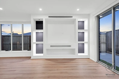 735 Neale Road, Deanside, VIC 3336, 4房, 3浴, House