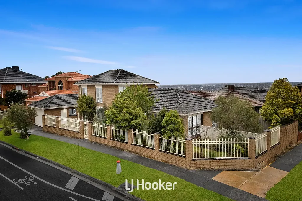 Endeavour Hills 6ਬੈੱਡਰੂਮ Distinguished Family Living in Endeavour Hills