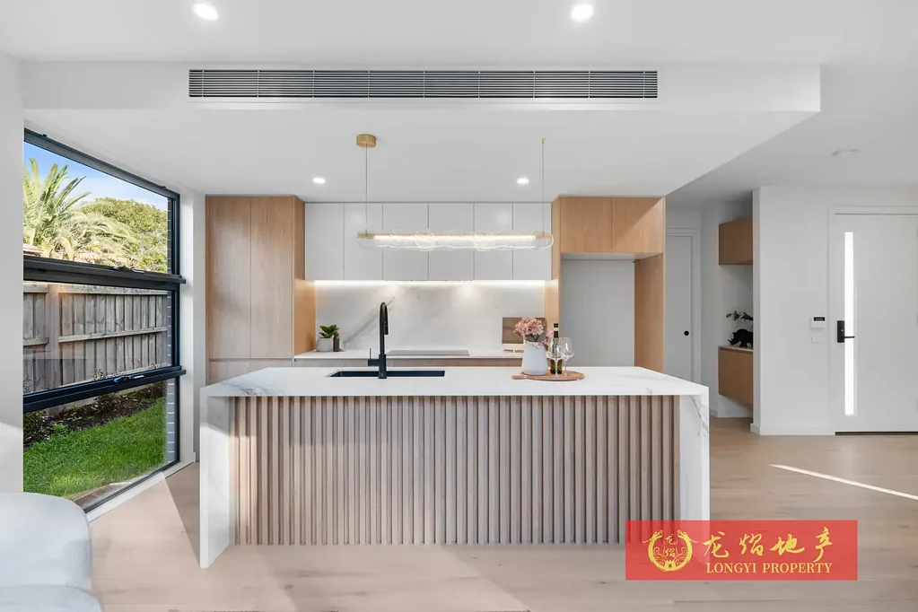 Murrumbeena 4 Slaapkamer Stylish New Townhouses in Prime Murrumbeena – Move in Soon & Enjoy Stamp Duty Savings!