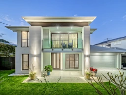 24 Fourteenth Avenue, Kedron