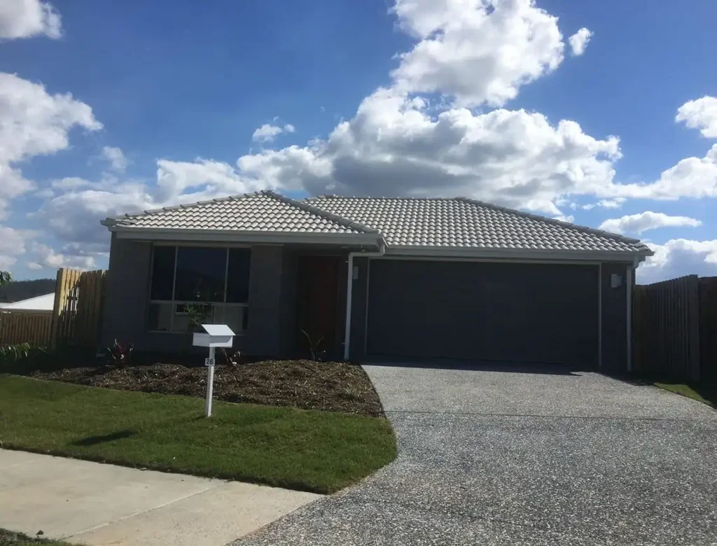 Modern Family Living in the Heart of Pimpama