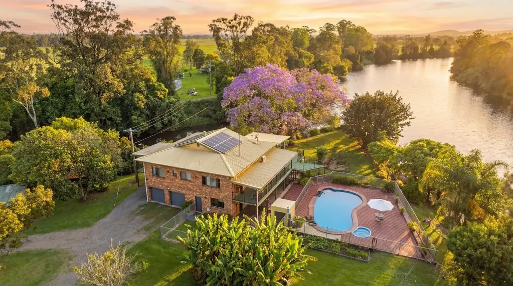 Coldstream ONCE IN A GENERATION PROPERTY