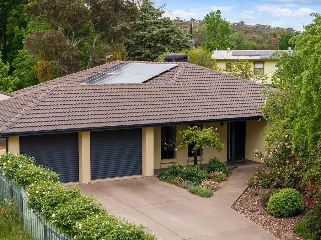 12 Rocky Glen Court, Clare, SA 5453