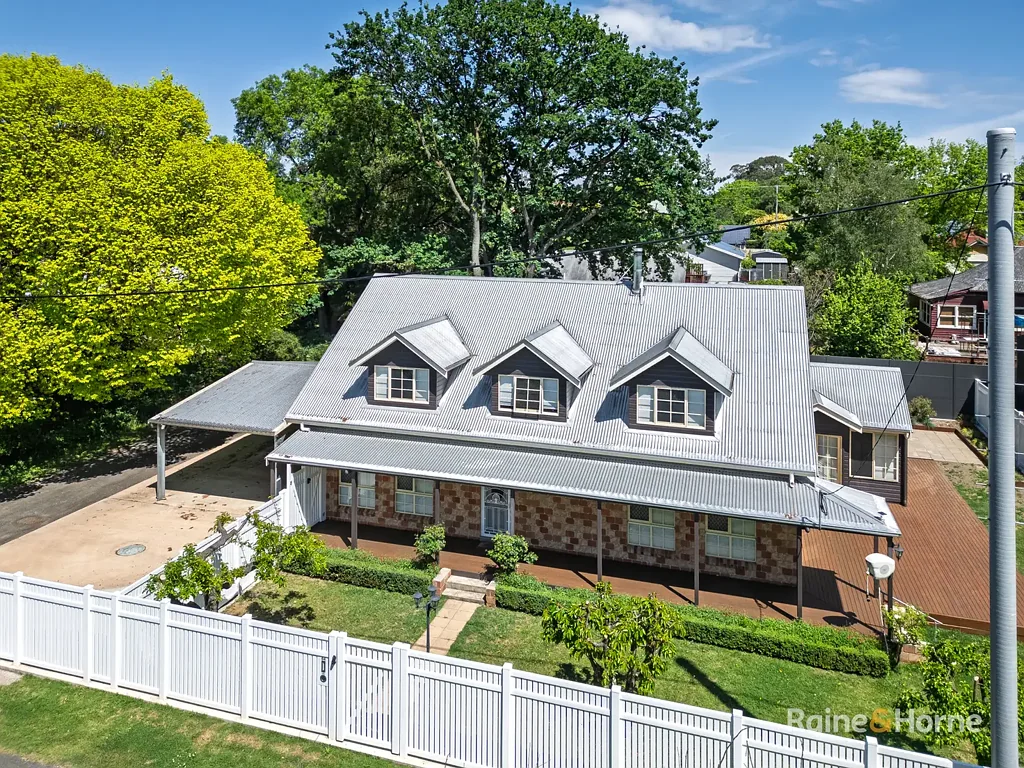 Glen Innes 5ਬੈੱਡਰੂਮ Manns Lane Manor