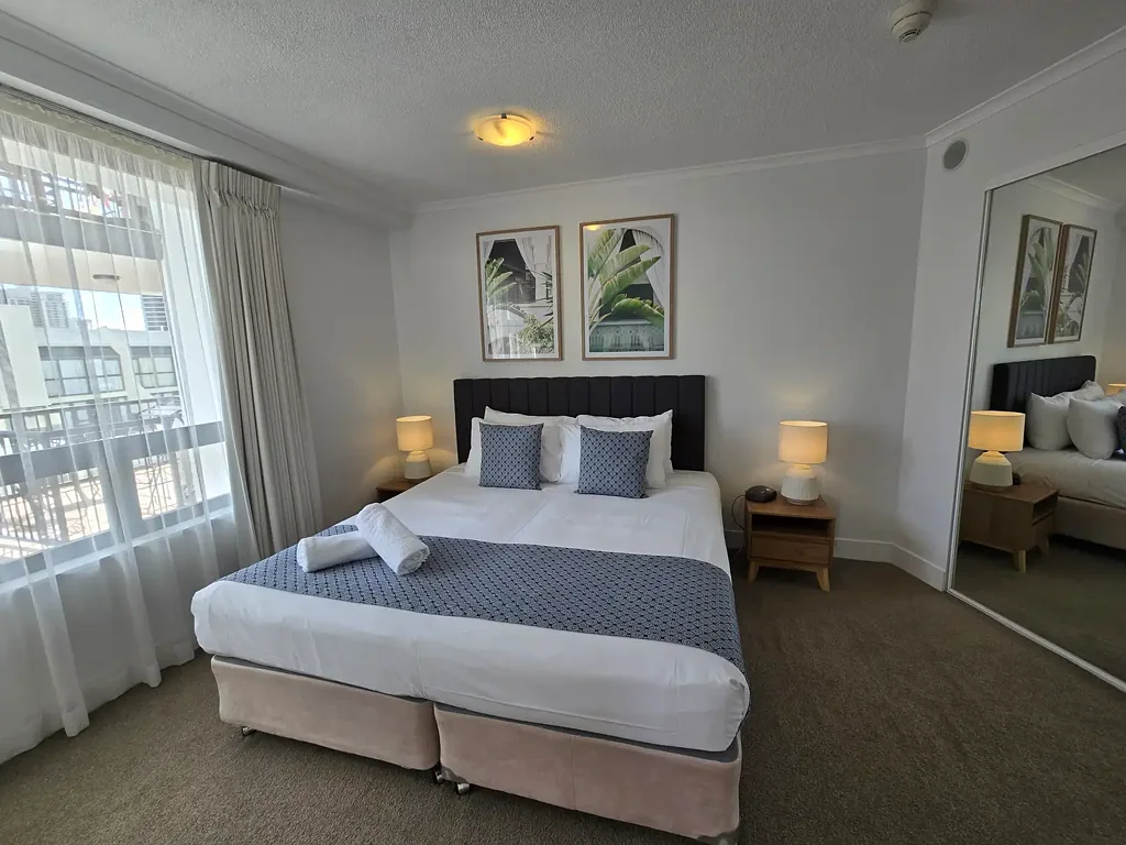 712/30 Surf Parade, Broadbeach, QLD 4218