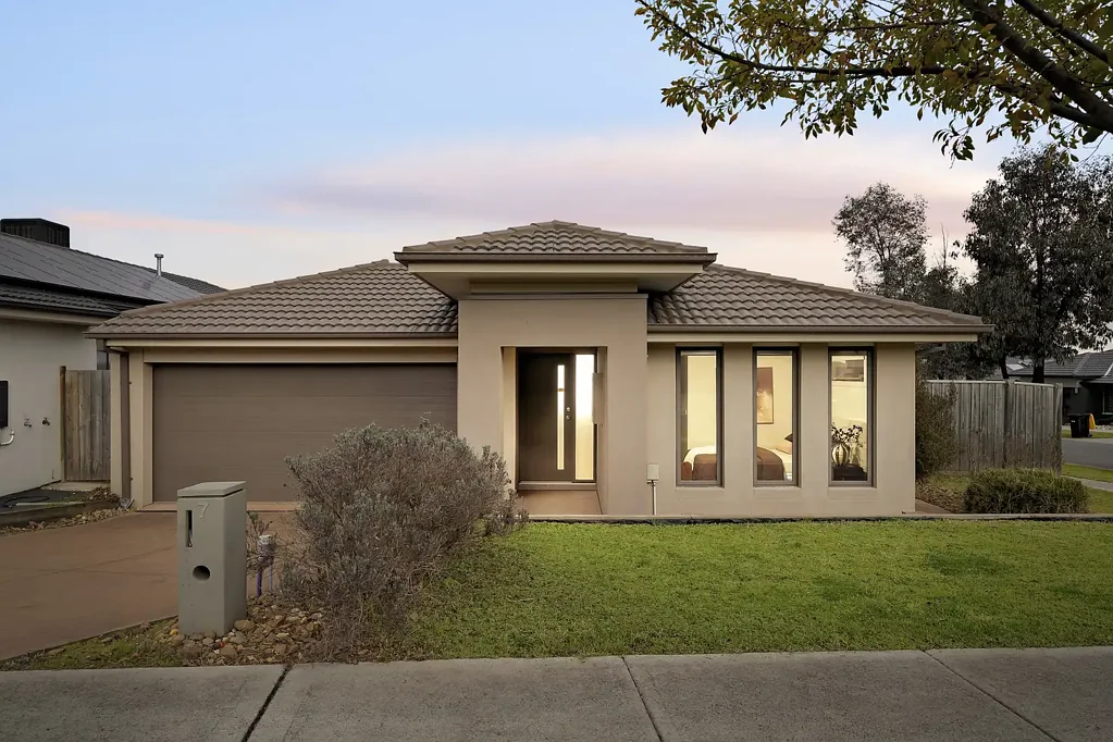 Beveridge 4房  Freshly Updated Family Home in a Prime Mandalay Location